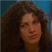 Studentessa di interpretazione di conferenza al primo anno magistrale offre lezioni di tedesco e spagnolo